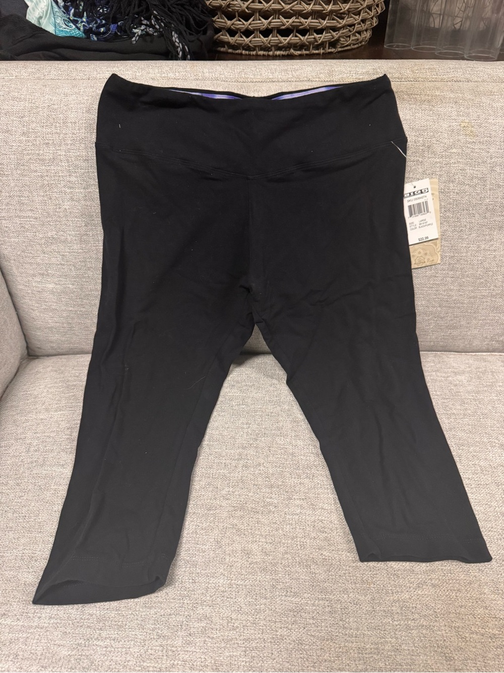 Marika Black Athletic Capri Shorts
